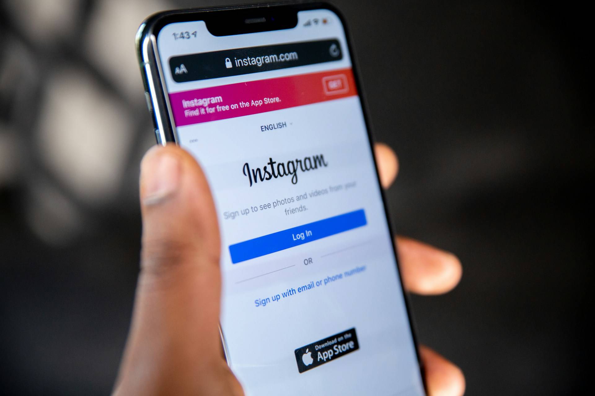 Instagram Reels vs. TikTok – Which One Should Your Business Choose?